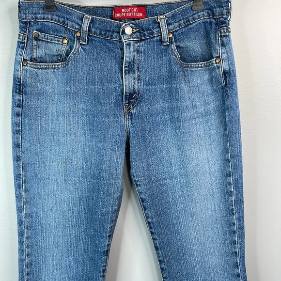 VINTAGE LEVIS Y2K Boot Cut Jeans Blue Medium Denim Mid Rise Red Tab Stretch 12 - Picture 3 of 12